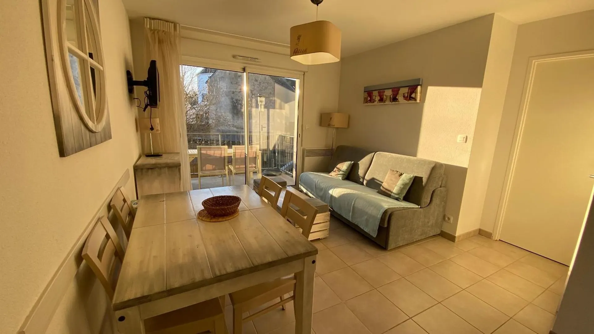 Appartement T3 Avec Piscine En Residence 4 Etoiles Bénodet 0*,  Francja